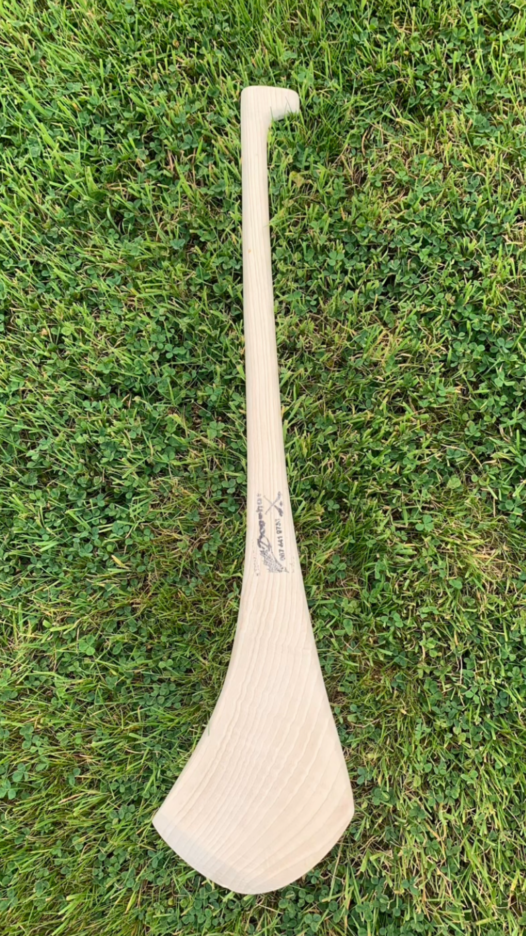 Mystery Hurley Juvenile Hurl – Sizes 10" to 16" + Free Grip | Starter Ash Hurley for Toddlers & Young Beginners