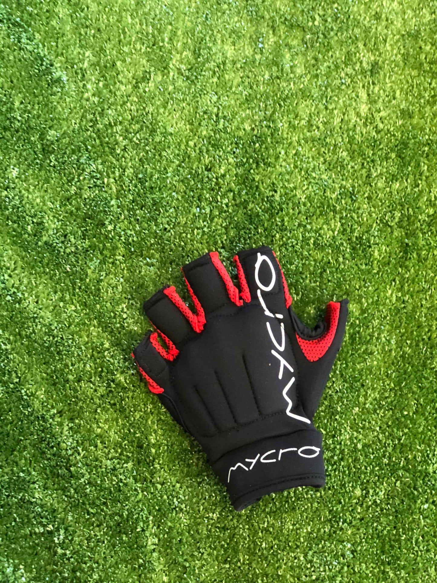 Mycro Hurling/Camogie short finger glove